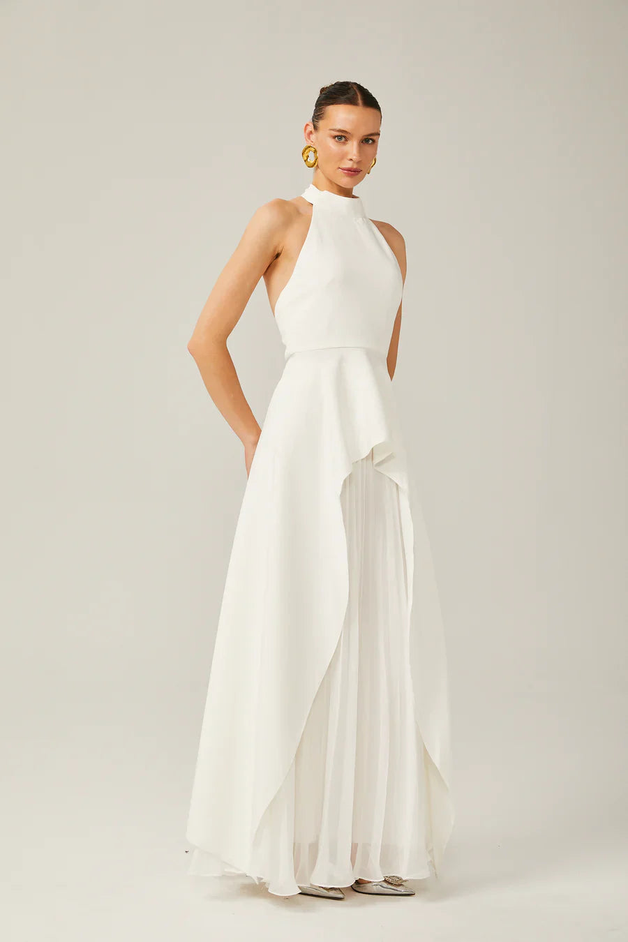 Inés - Vestido largo de capas con cuello halter