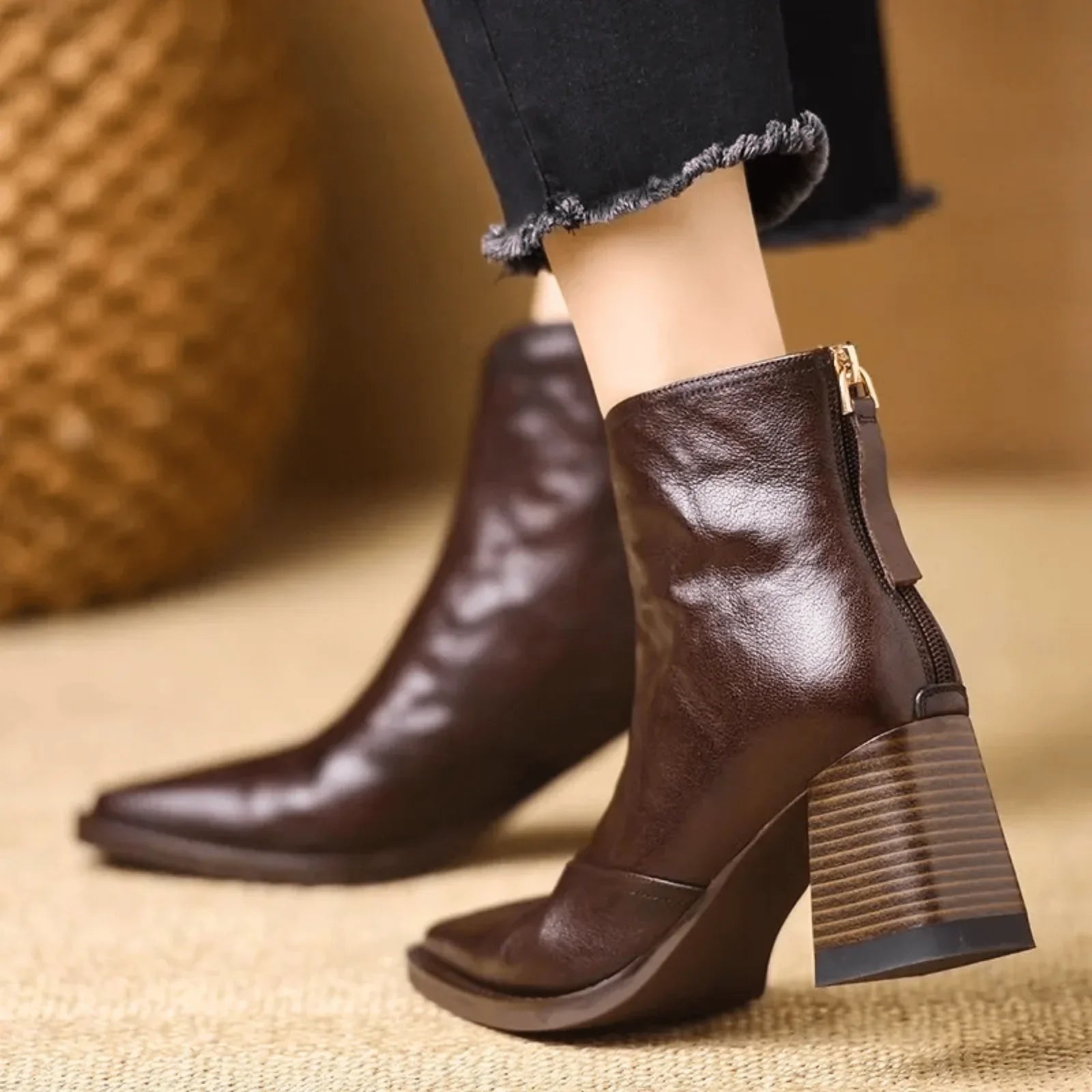 Claudia | Botines de lujo de tacón medio